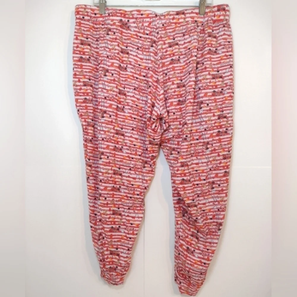 Little Dudes and Darlings women's house pants size ((3XL)